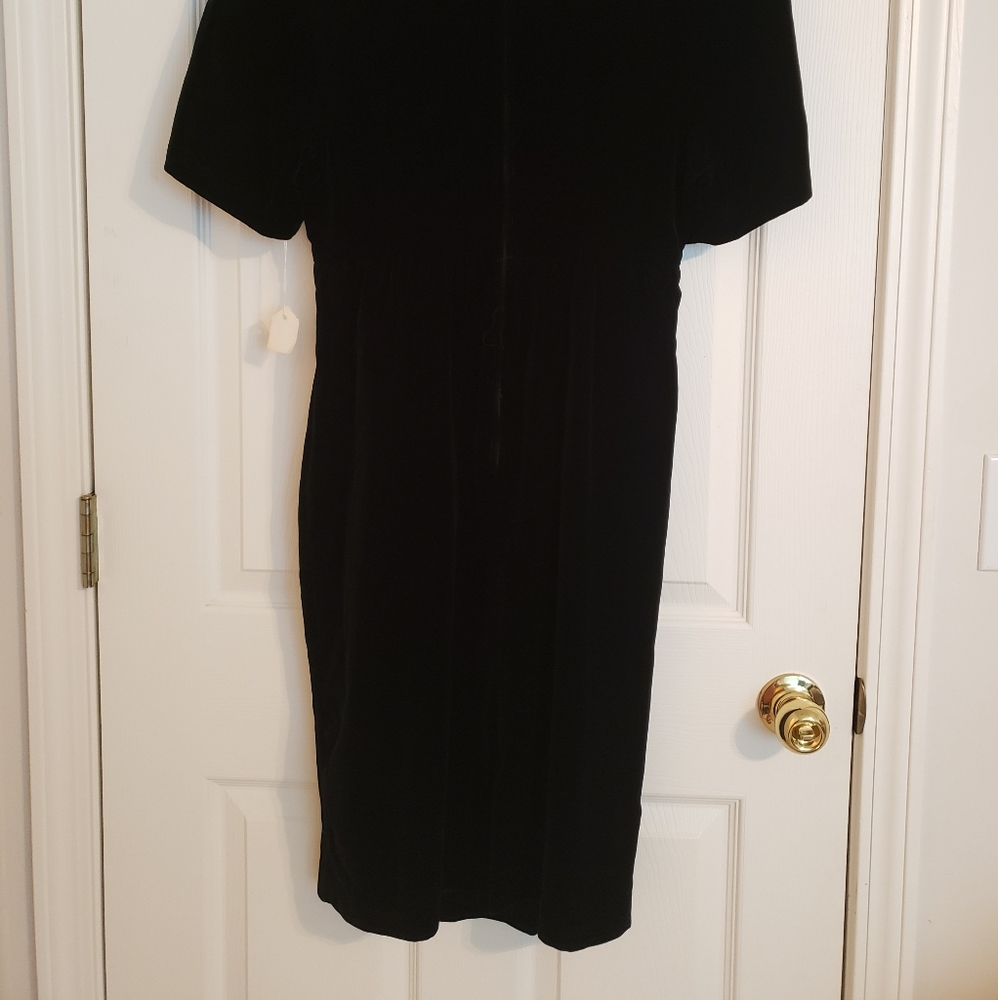 Vintage Velvet & Sequin Formal Dress - 80s, 90s, Glamorous, Classic - Picture 3 of 4